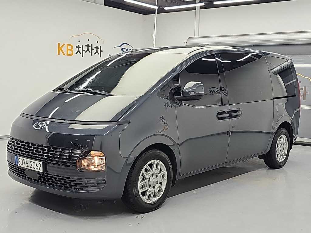 Hyundai Staria 2.2 Cargo 3 seats Modern