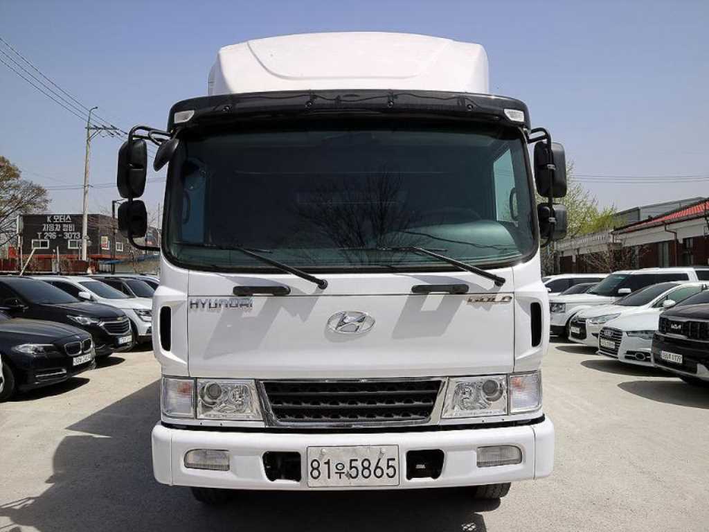현대 Mega Truck 5т Урт бие