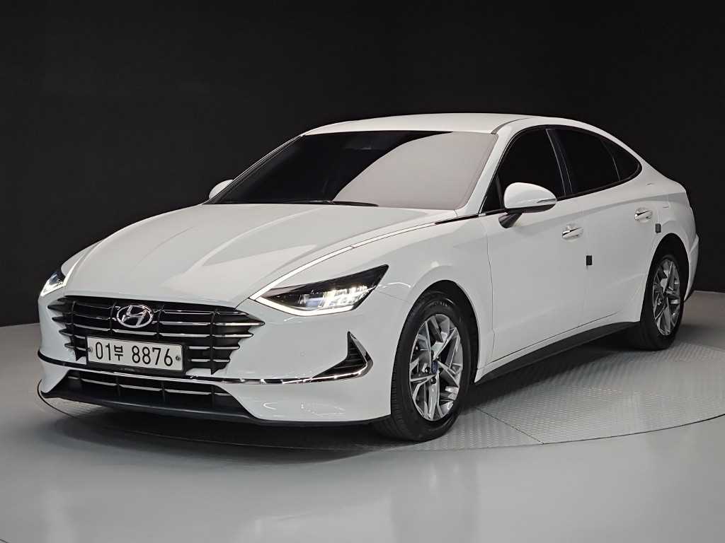 Hyundai Sonata G2.0 Premium Family