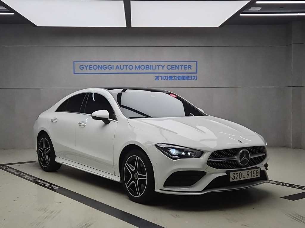 Mercedes-Benz CLA CLA250 4Maetik AMG Line