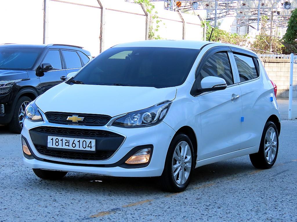 Chevrolet Spark Premier