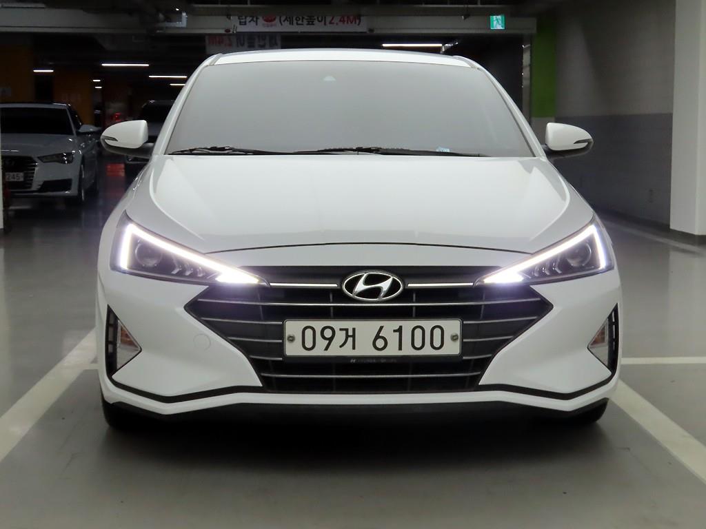 현대 아반떼 1.6 Smart Choiseu