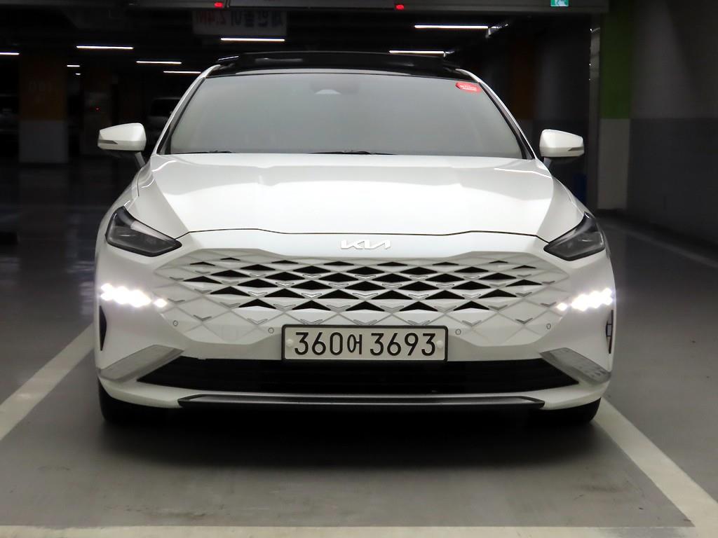 Kia K8 3.5 LPi Standard