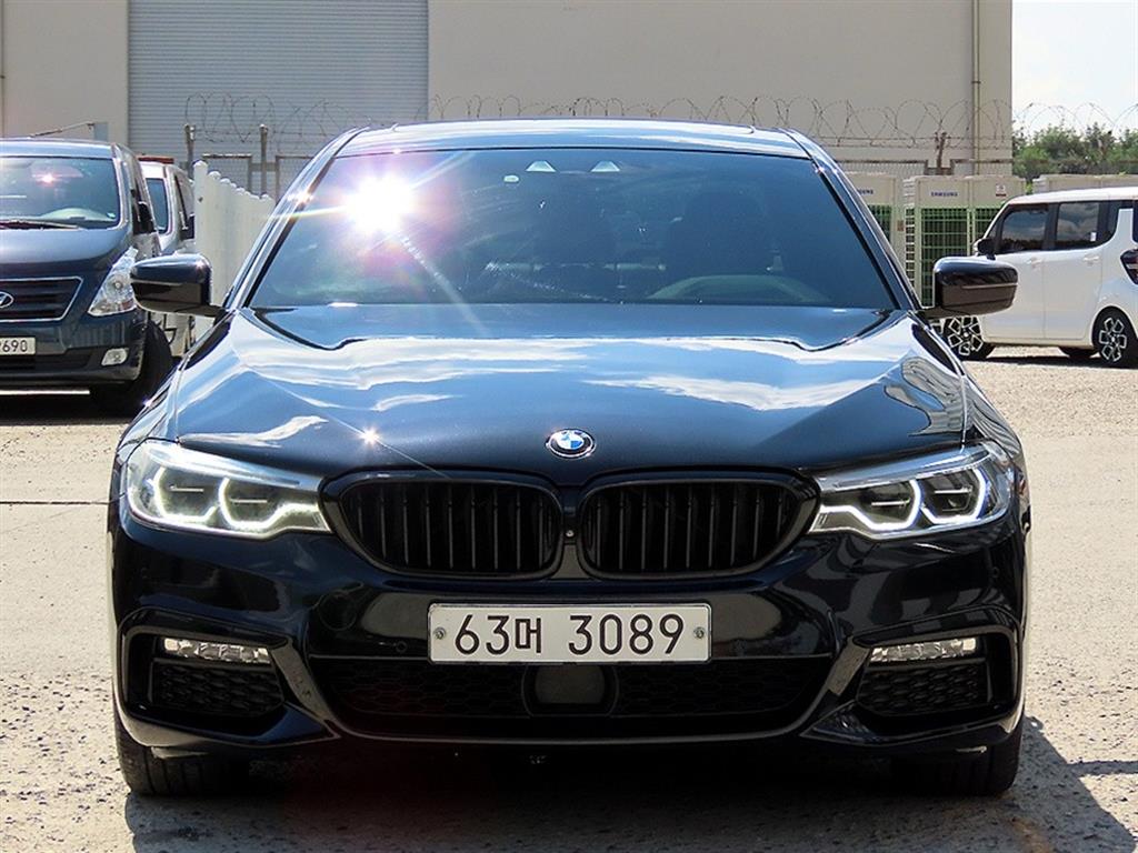 BMW 5 Series 530i xDrive Sport Plus