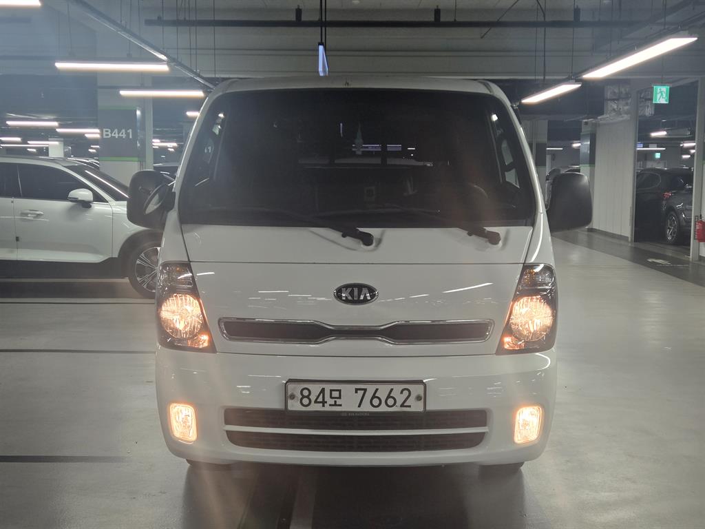 기아 Bongo CRDi Кинг кабин Урт бие