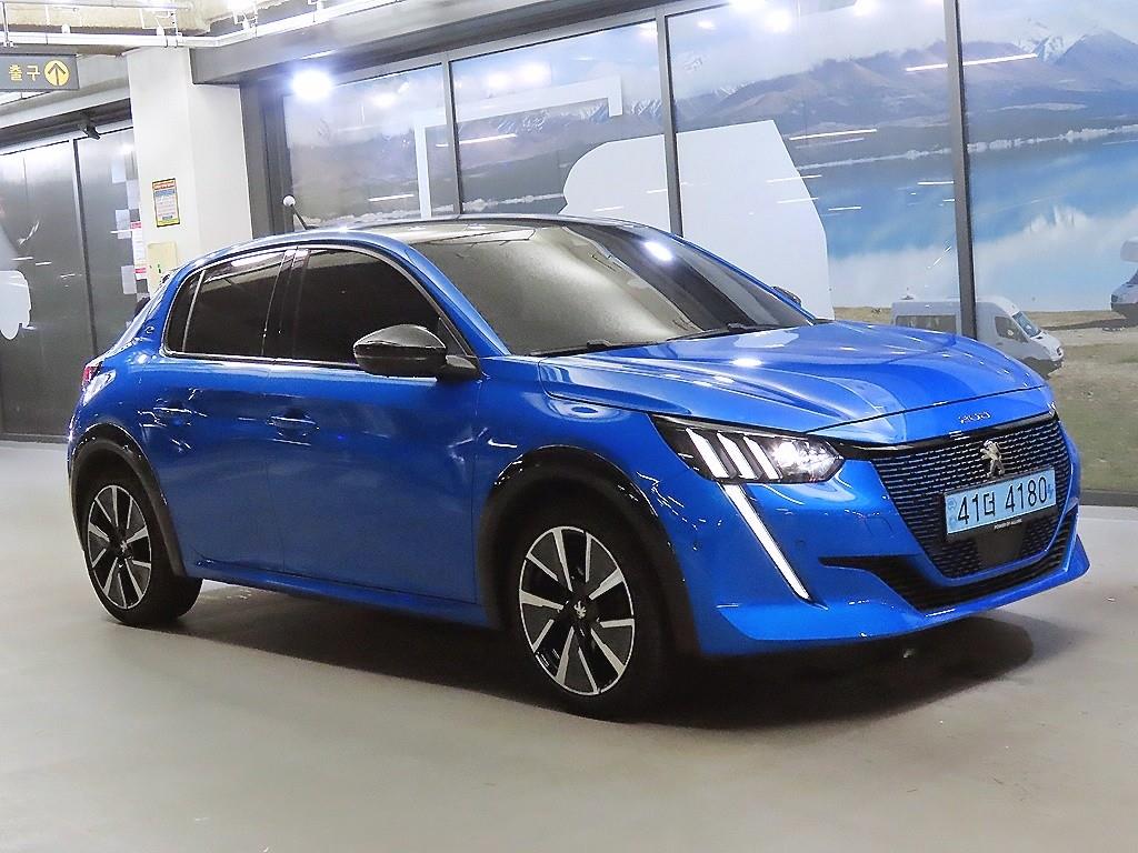Peugeot 208 e-208 GT
