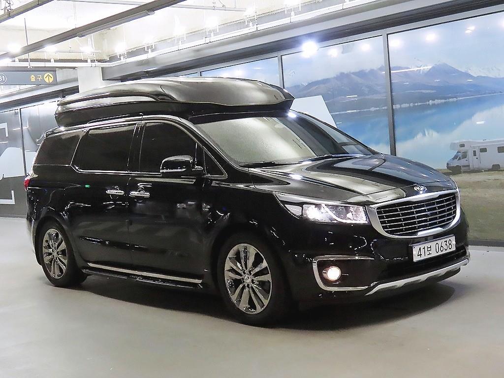 Kia Carnival Hairimujin 9 seats Noblesse