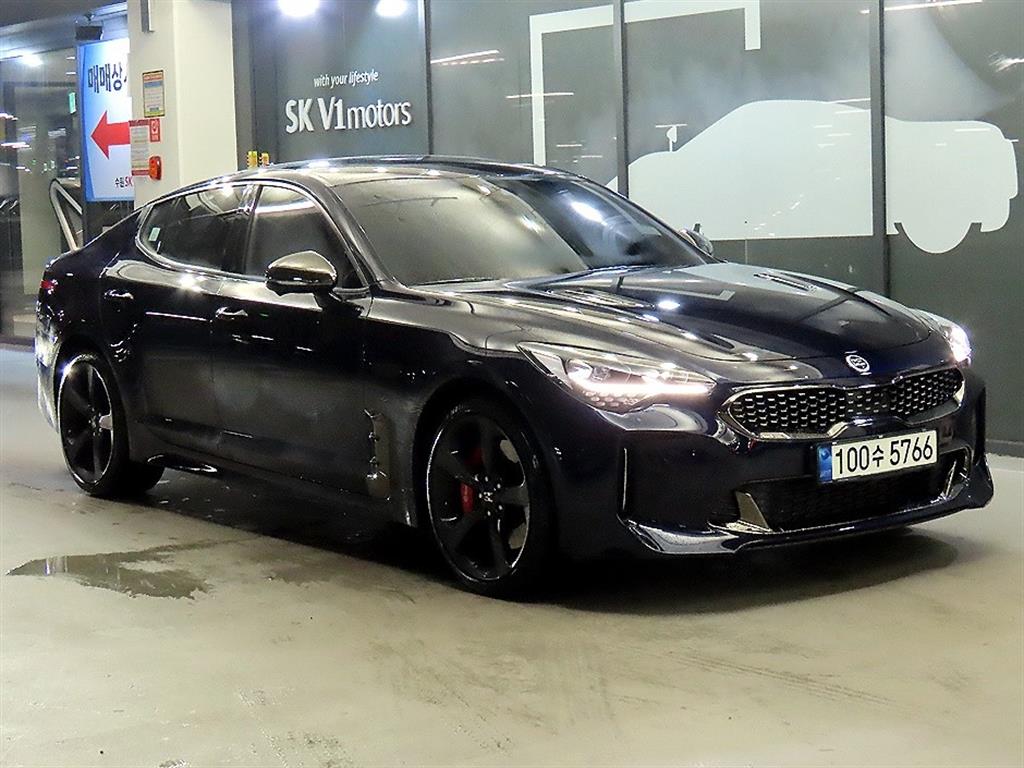 Kia Stinger Maiseuteo 3.3 Turbo AWD GT
