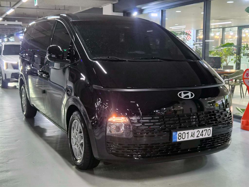 Hyundai Staria 2.2 Cargo 3 seats Modern