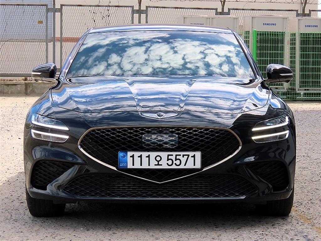 Genesis G70 3.3T AWD Sport Package