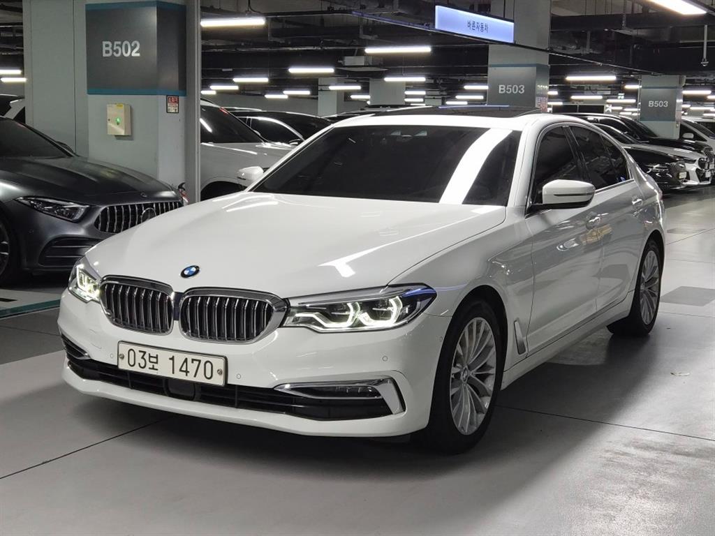 BMW 5 Series 520d Luxury Plus