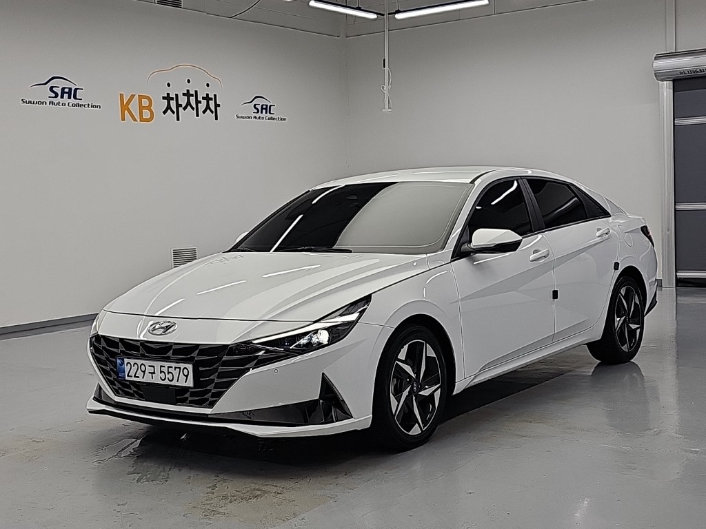 Hyundai Avante 1.6 Inspiration