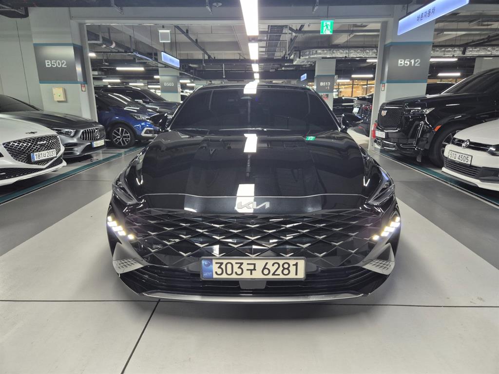 Kia K8 2.5 GDI Signature Special