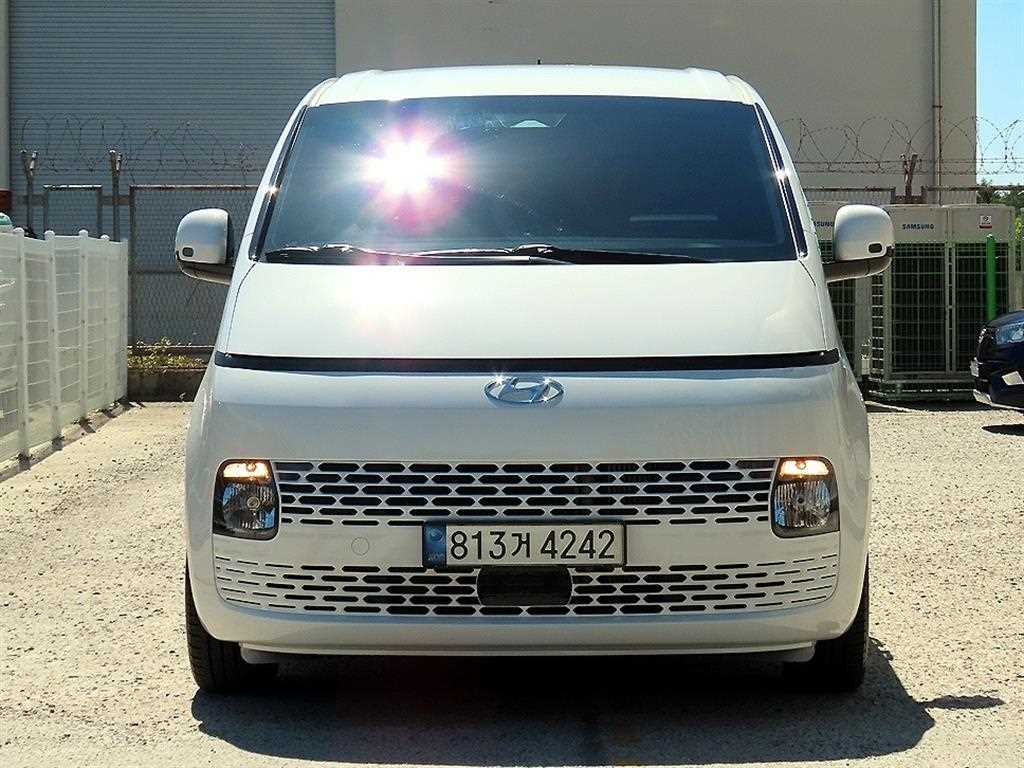 현대 스타리아 2.2 Cargo 3 seats Modern