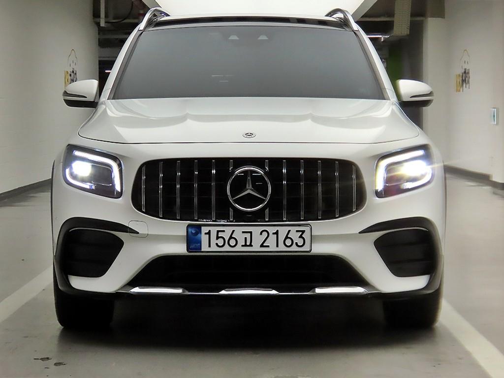 Mercedes-Benz GLB 250 4Maetik