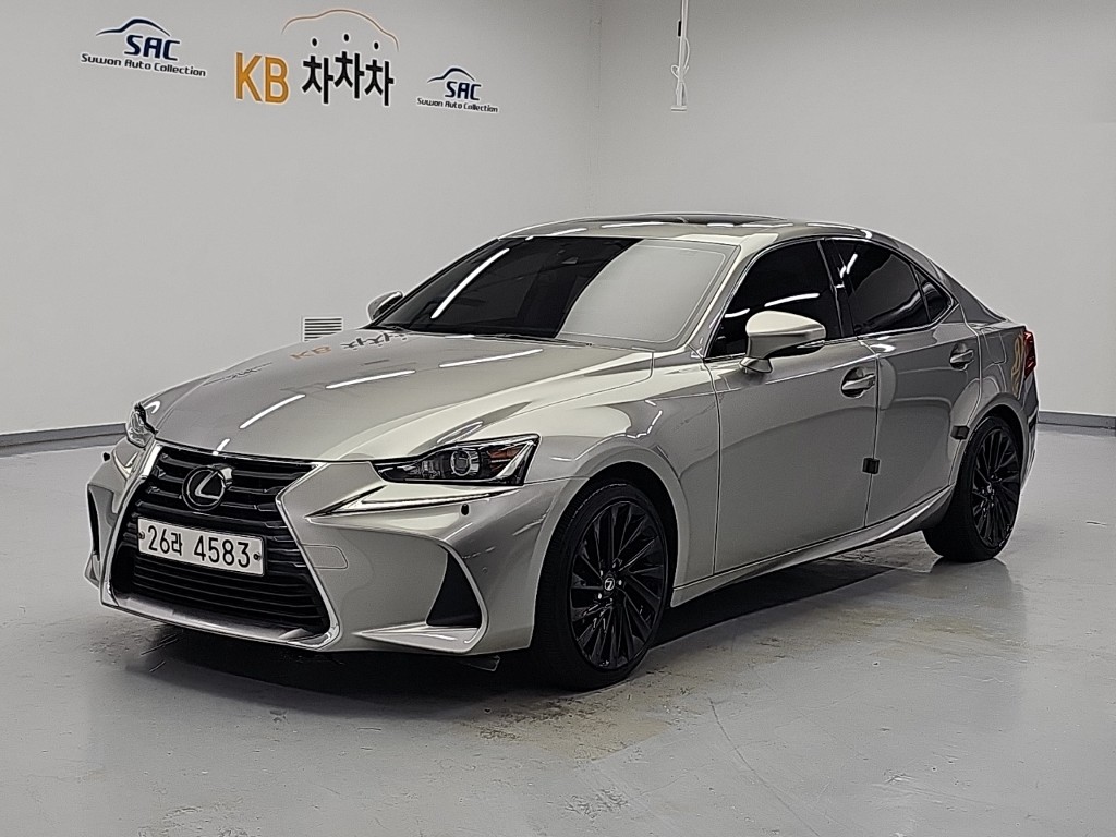 Lexus IS 300