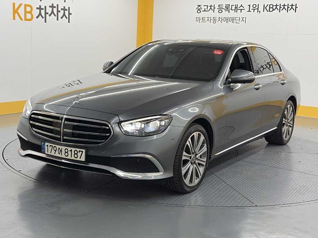 Mercedes-Benz E-Class E450 4Maetik Exclusive