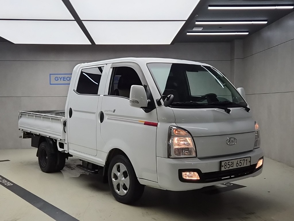 Hyundai Porter II CRDi Давхар кабин Урт бие Modern