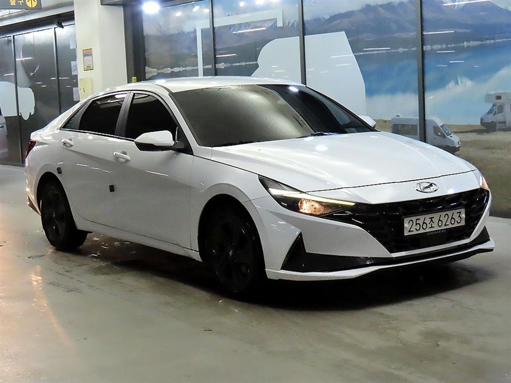 Hyundai Avante HEV Modern