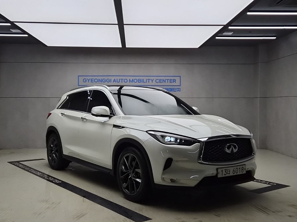 인피니티 QX50 2.0 VC-T AWD Senseori