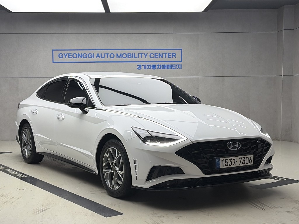 Hyundai Sonata G2.0 Modern