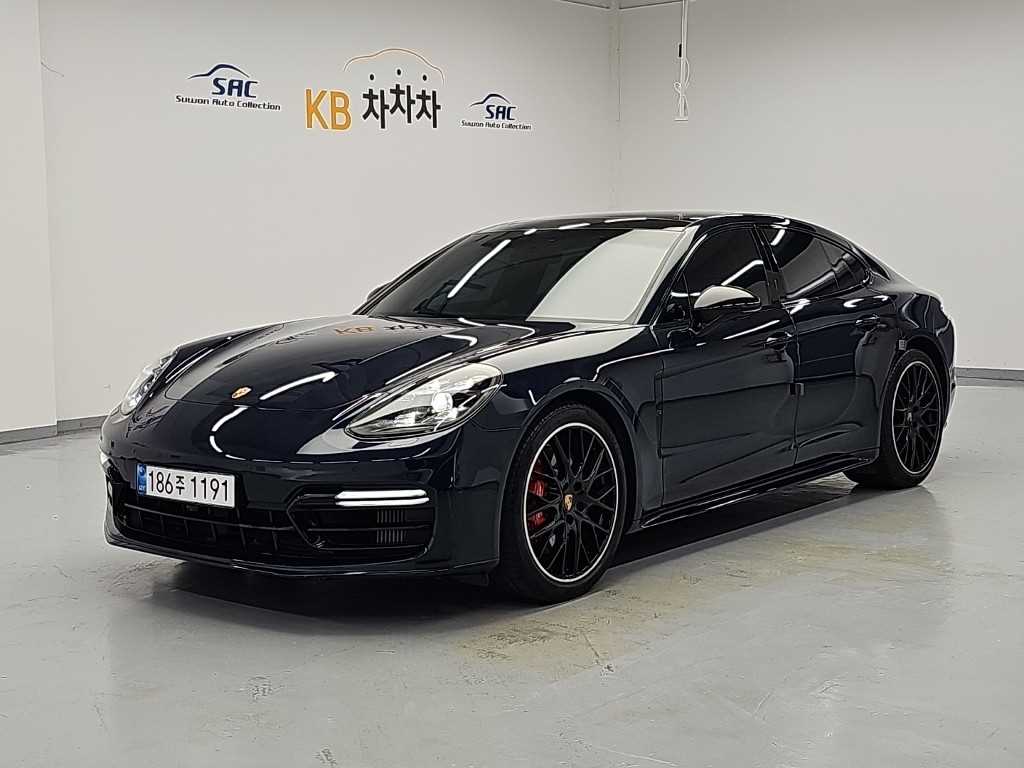 포르쉐 파나메라 4.0 GTS
