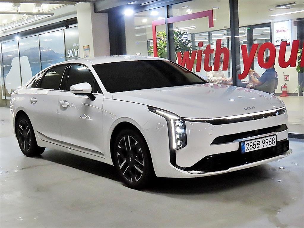 Kia K8 Hybrid HEV Noblesse