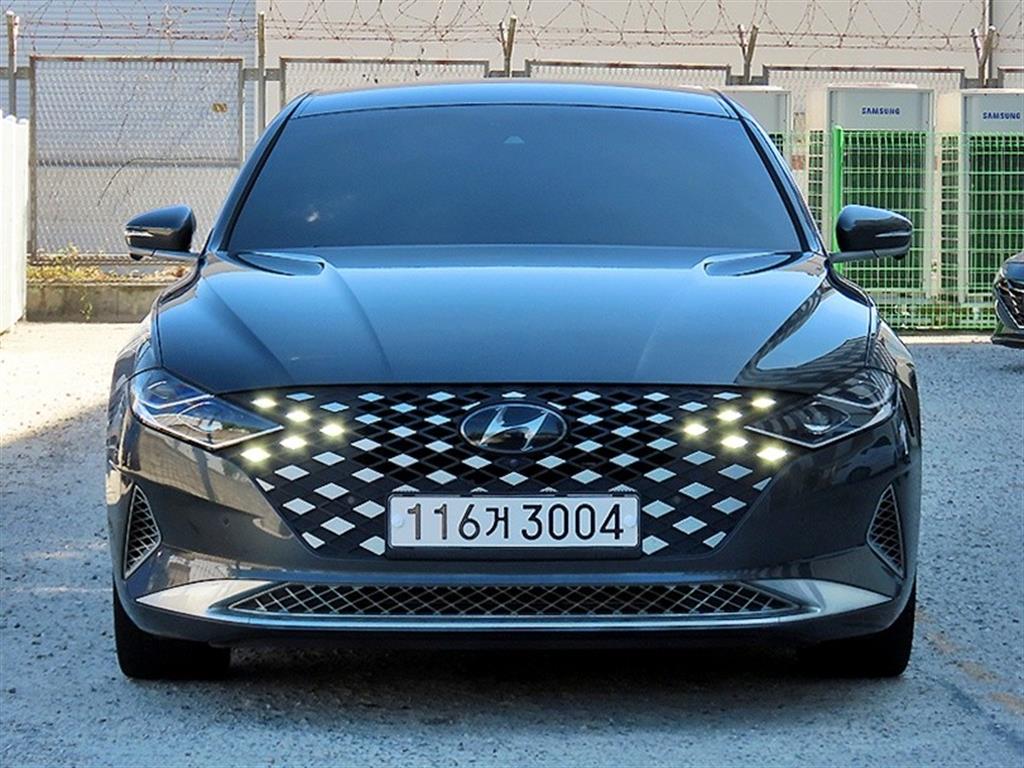 Hyundai Grandeur 3.3 Calligraphy