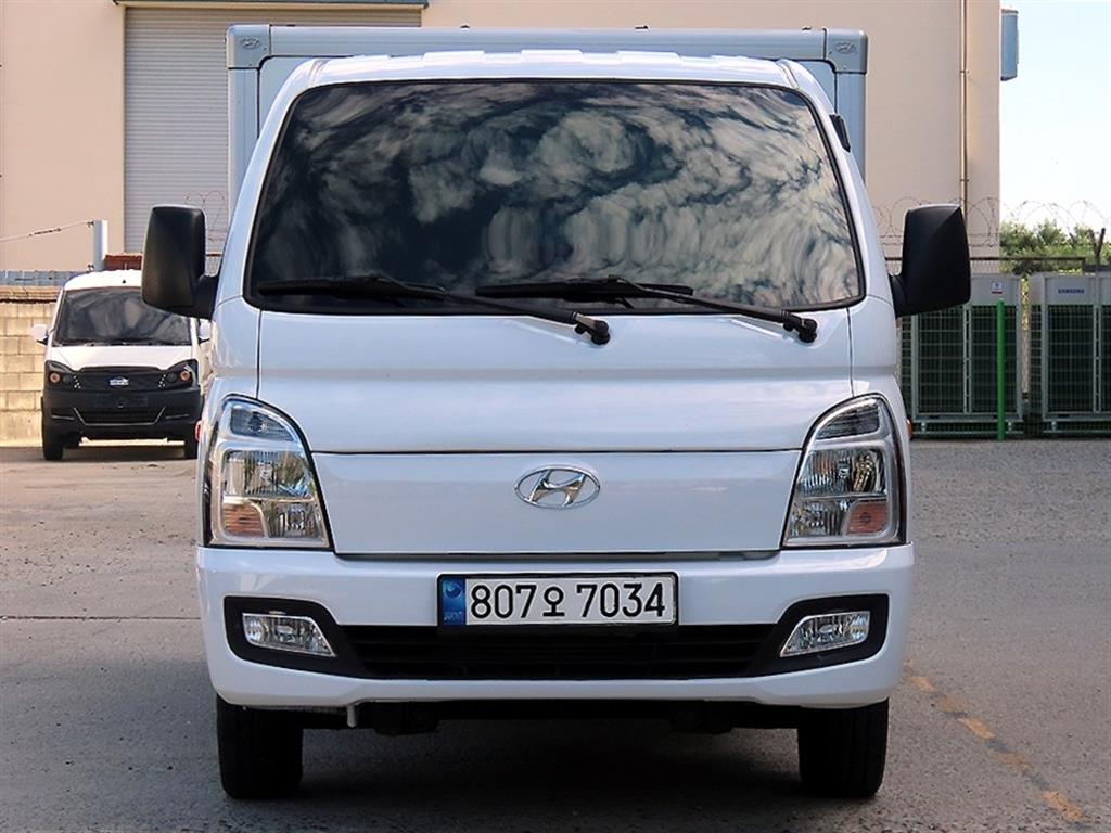 Hyundai Porter II Битүү Намхан тэвш