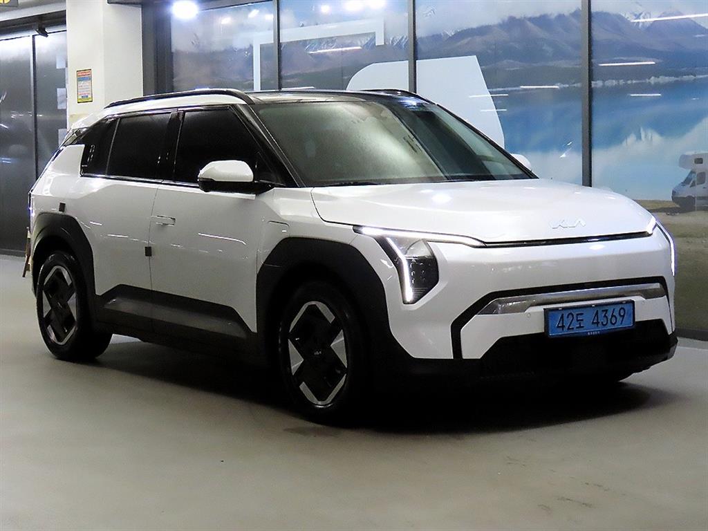 Kia EV3 Rong Reinji Eoseu