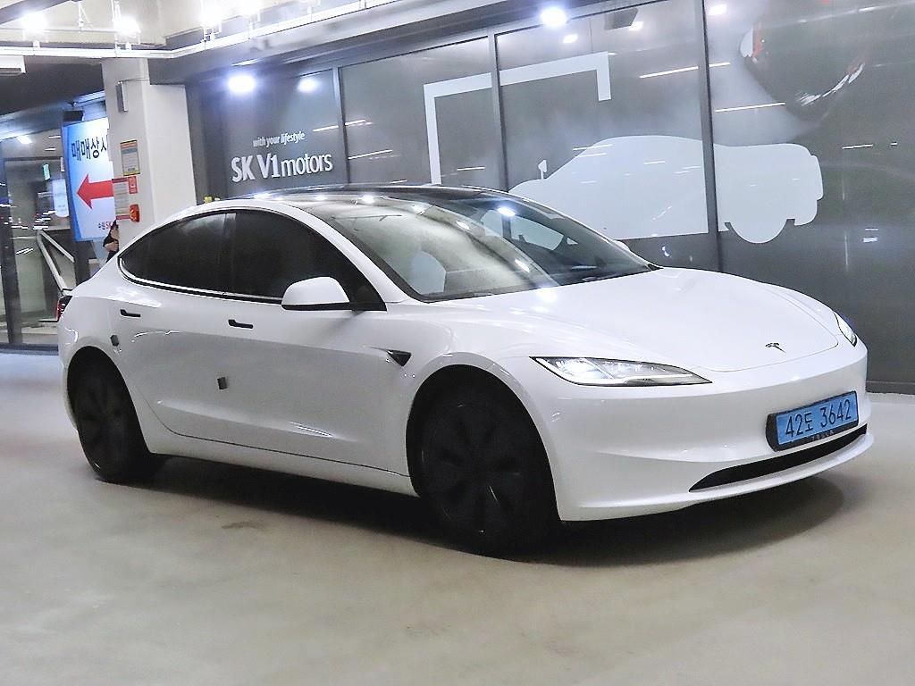 Tesla Model 3 RWD