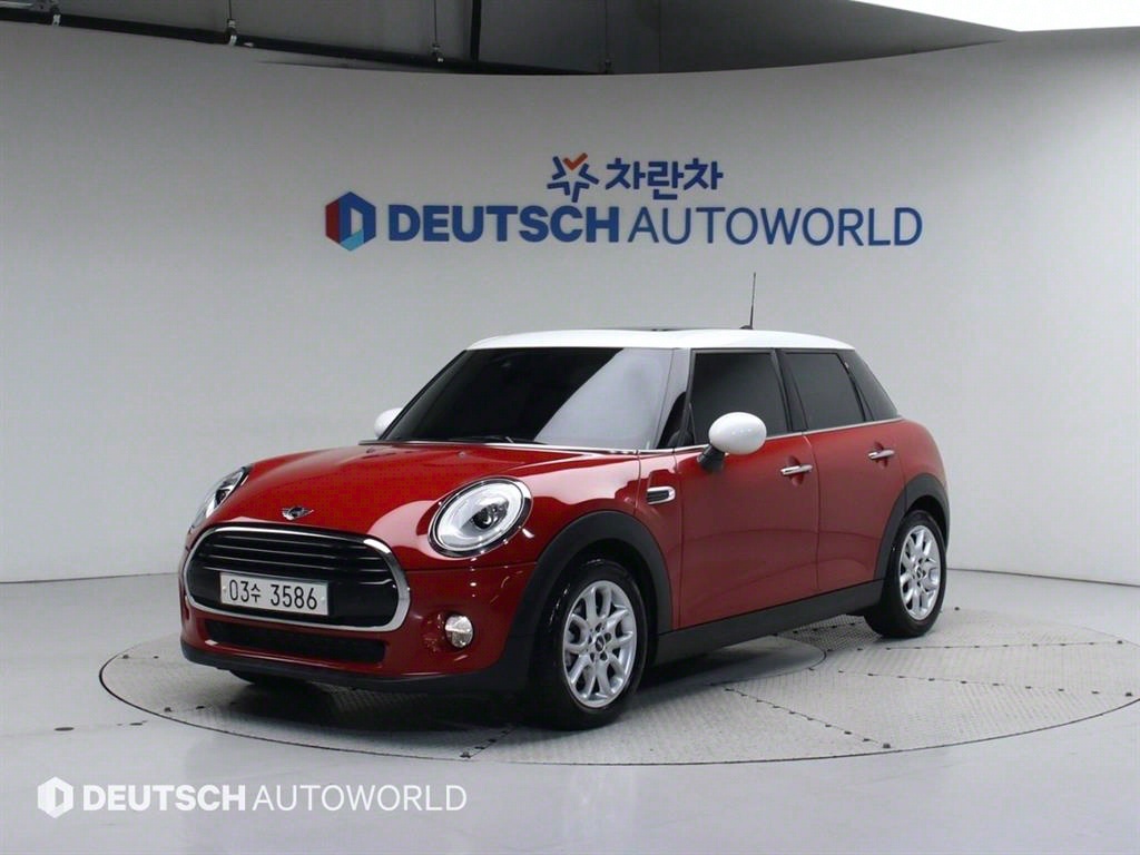 MINI Cooper 5 door 1.5 D Hai