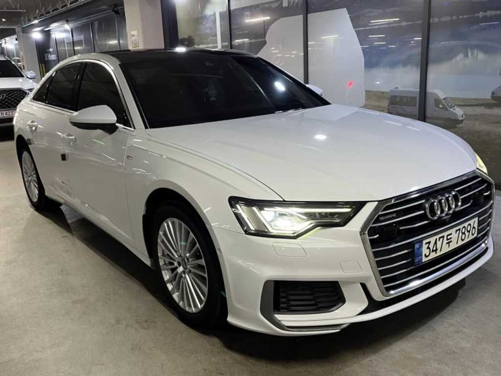 Audi A6 45 TFSI Quattro