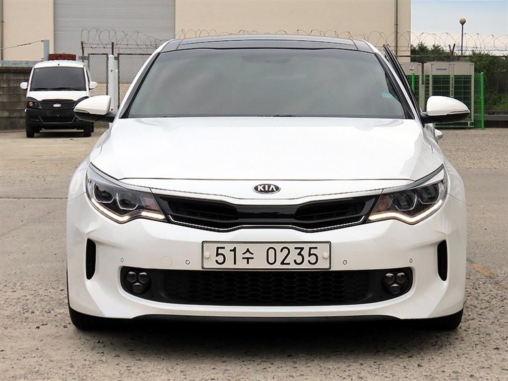 Kia K5 Hybrid Noblesse