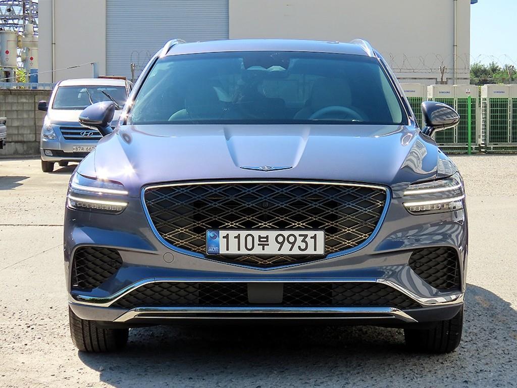 Genesis GV70 2.5T AWD