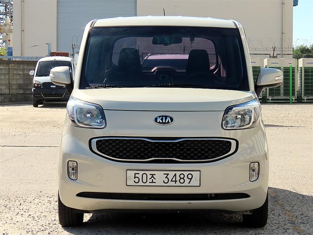 Kia Ray Deluxe