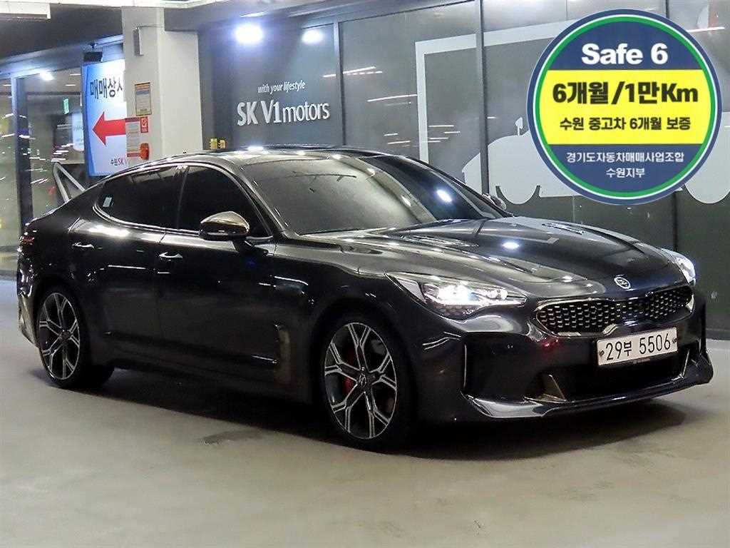 Kia Stinger 2.0 Turbo AWD Platinum