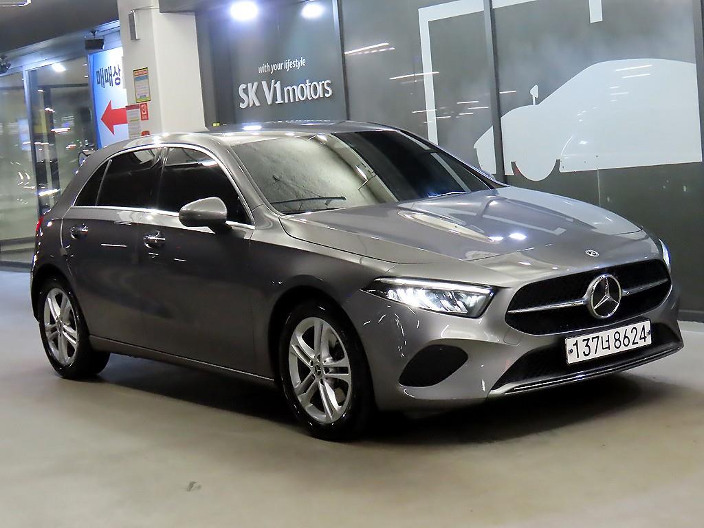 Mercedes-Benz A-Class A220 Haechibaek