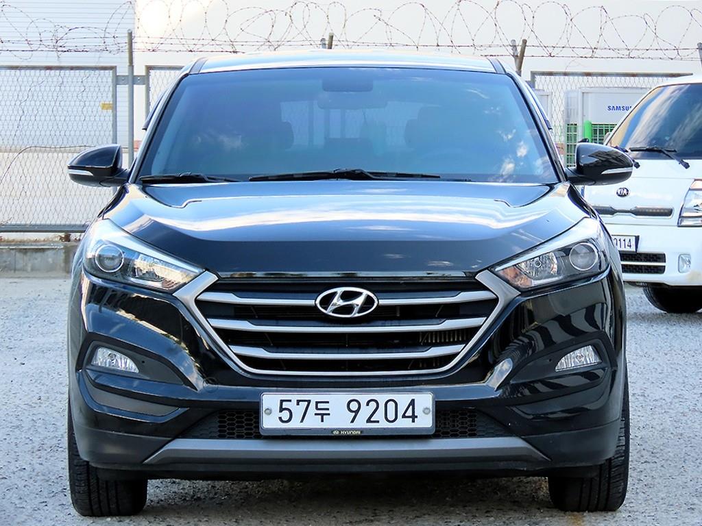 Hyundai Tucson R2.0 2WD Style