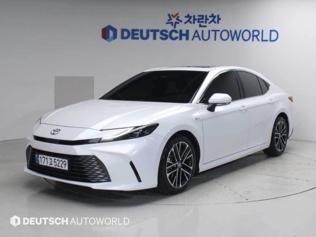 Toyota Camry 2.5 Hybrid