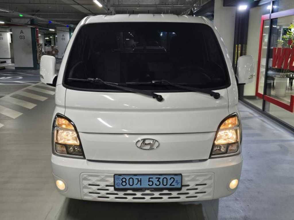 현대 Porter II EV Карго Premium Special