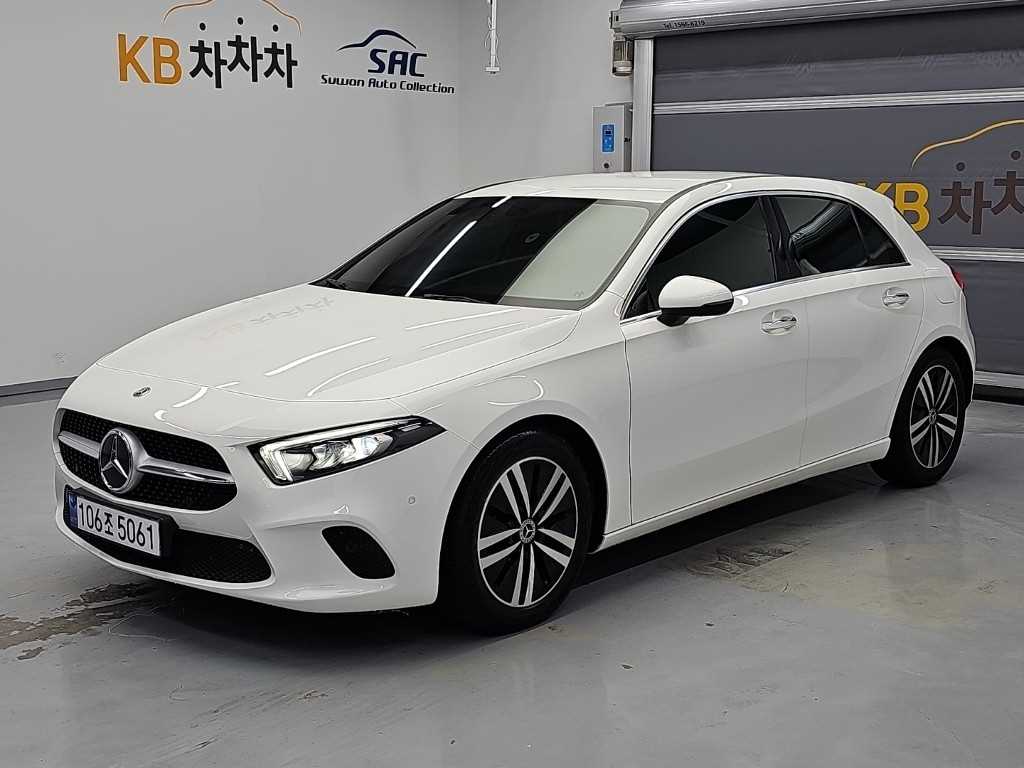 Mercedes-Benz A-Class A220 Haechibaek