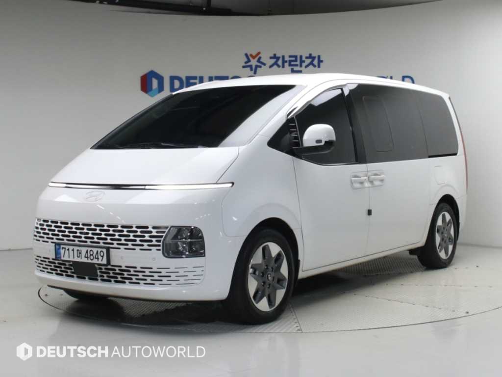 현대 스타리아 하이브리드 1.6 HEV Tourer 11 seats Modern