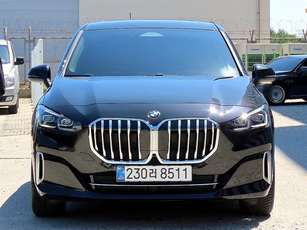 BMW Aektibeutueoreo Active 220i Luxury