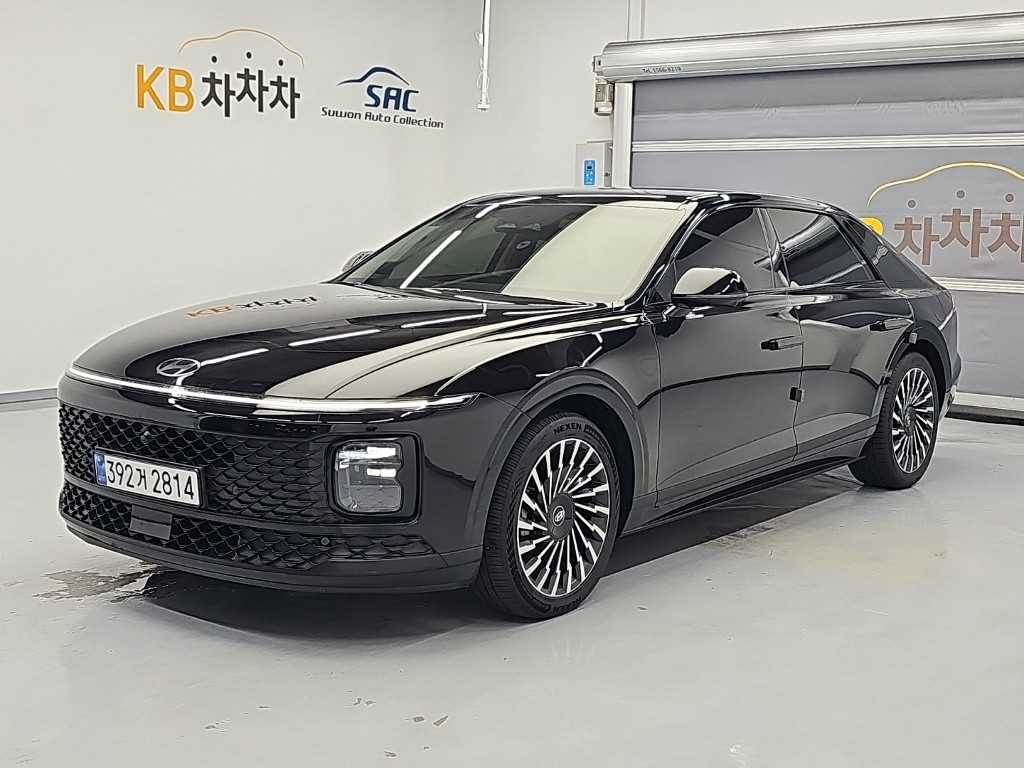Hyundai Grandeur Hybrid 1.6 HEV Calligraphy Black Ikseuterieo