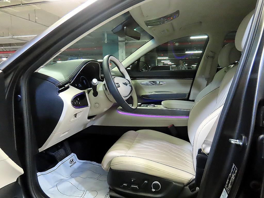 제네시스 GV70 2.5T 2WD