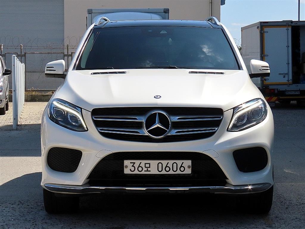 Mercedes-Benz GLE 350d 4Maetik