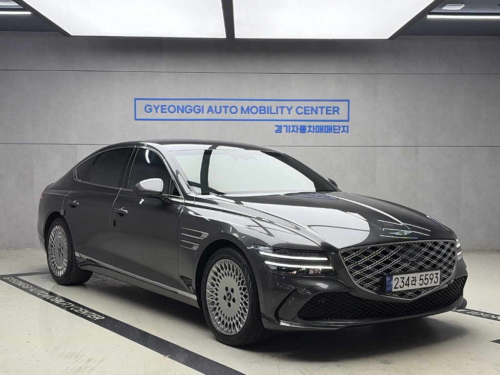 Genesis G80 2.5 AWD