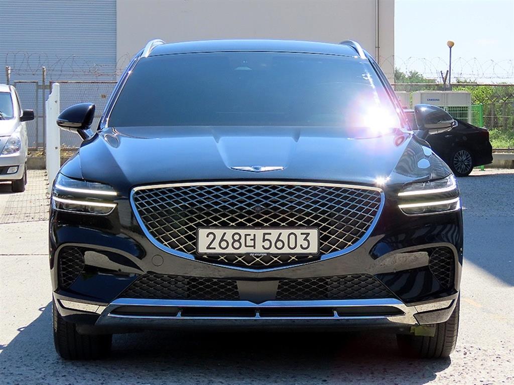 Genesis GV70 2.5T 2WD