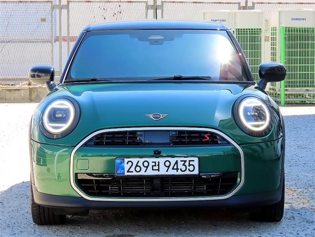 MINI Cooper 5 door 2.0 S Peibeodeu